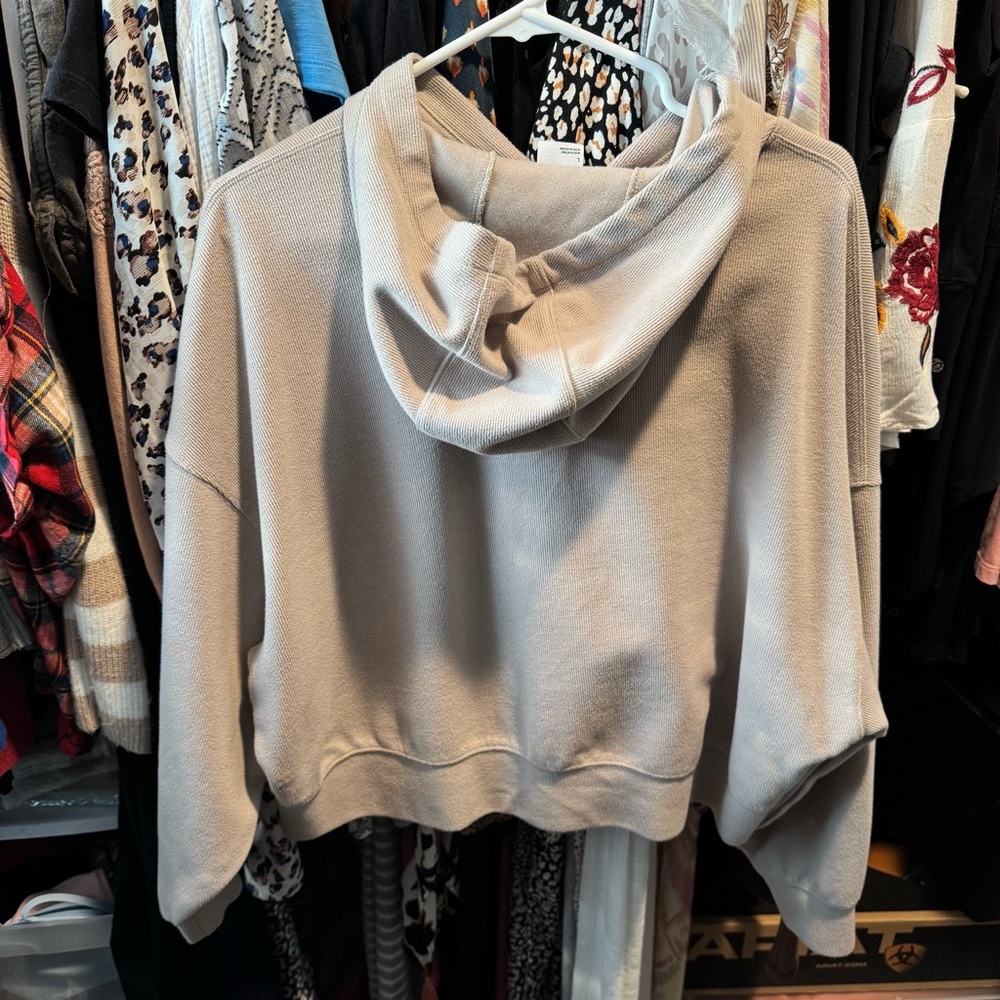 Cozy Ribbed Sweatshirt - Picture 5 of 5